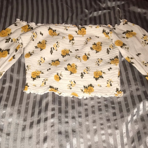 Hollister off the shoulder long sleeve - Picture 1 of 5